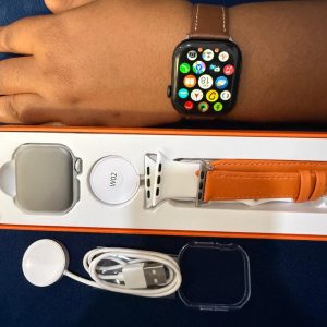 SERIES 11 MINI SMARTWATCH